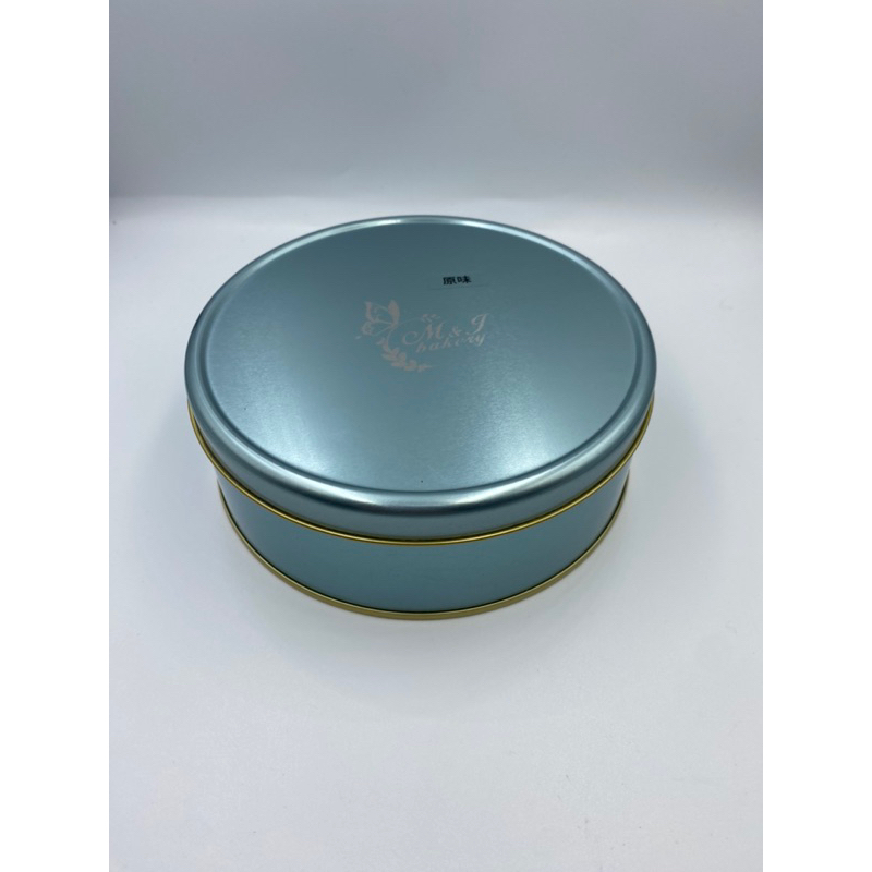 「二手商品保存良好」 藍灰色圓形鐵盒。 餅乾收納盒。 來自M&amp;J Bakery