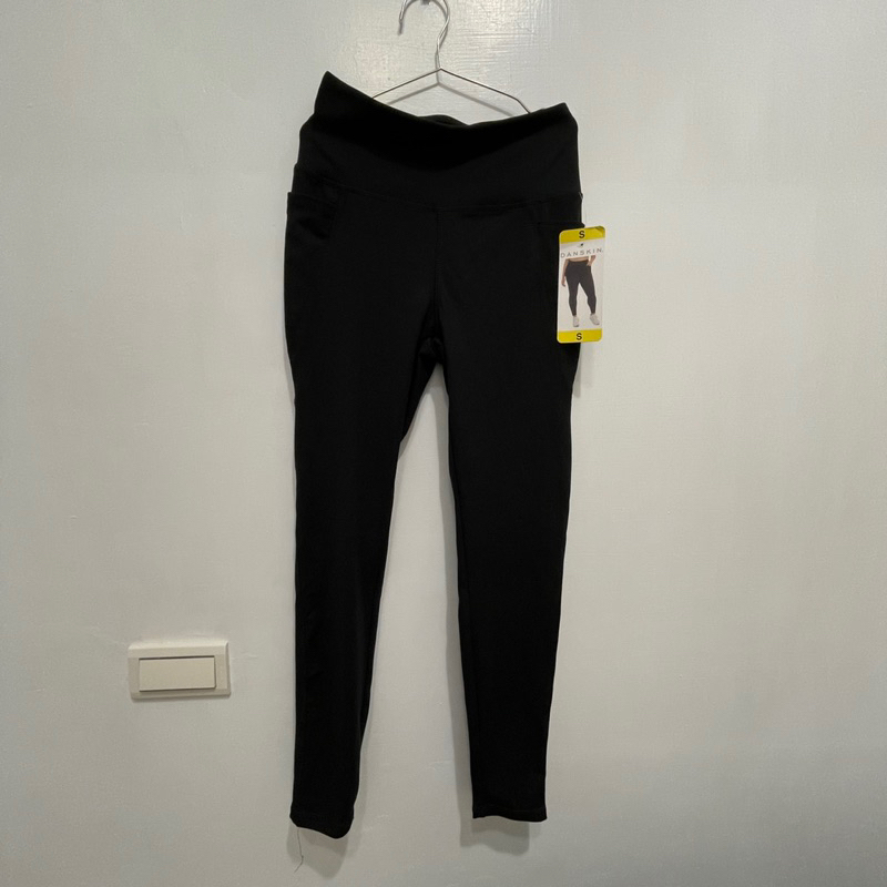全新 專櫃品牌 DANSKIN LEGGING 瑜珈褲 9分褲 女生 黑色 尺寸S