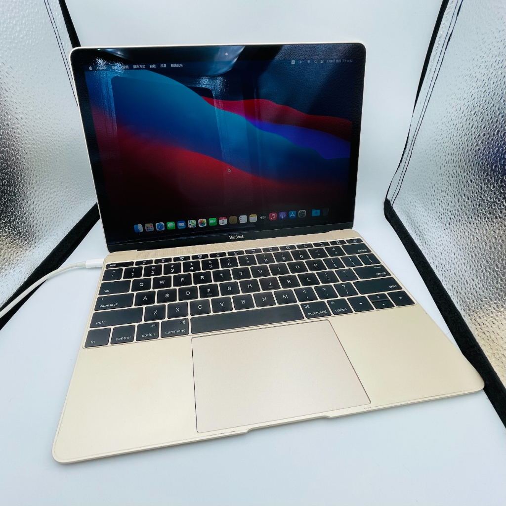 Apple Macbook 12 Early 2015 Gold Retina 256GB RAM 8G