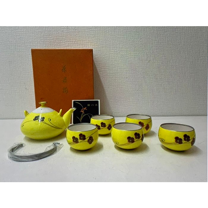 【珍華堂】日本香蘭社-金彩蘭花茶具一壺五杯原盒-不鏽鋼把手-全新品