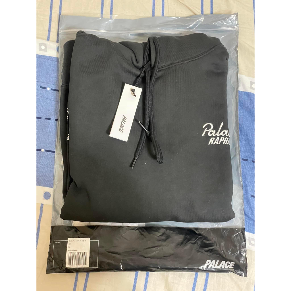 Palace x Rapha EF Education Hoodie 帽T