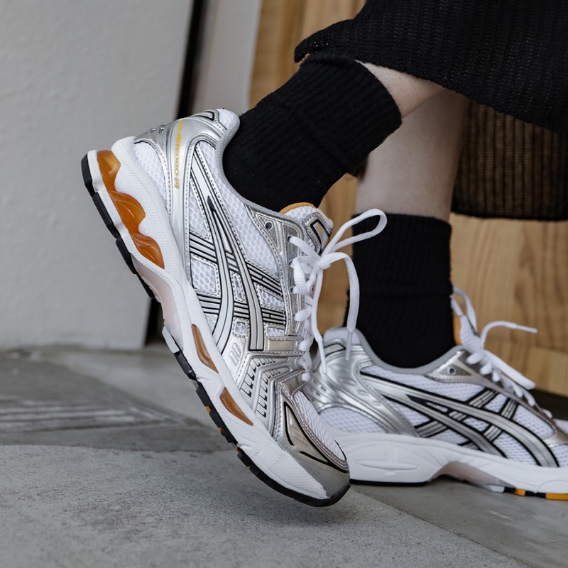 Asics GEL-KAYANO 14 銀橘 復古 二手