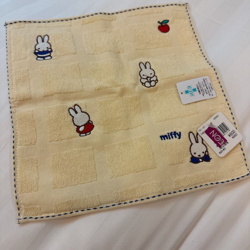 愛買無罪🎀日本米菲兔miffy刺繡手帕