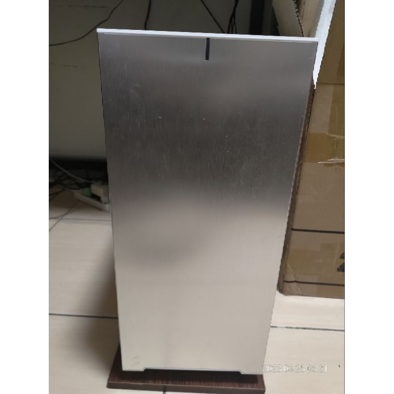 [二手］Fractal Design Define 7 Compact機殼(送一顆貓頭鷹NF-S12A風扇）