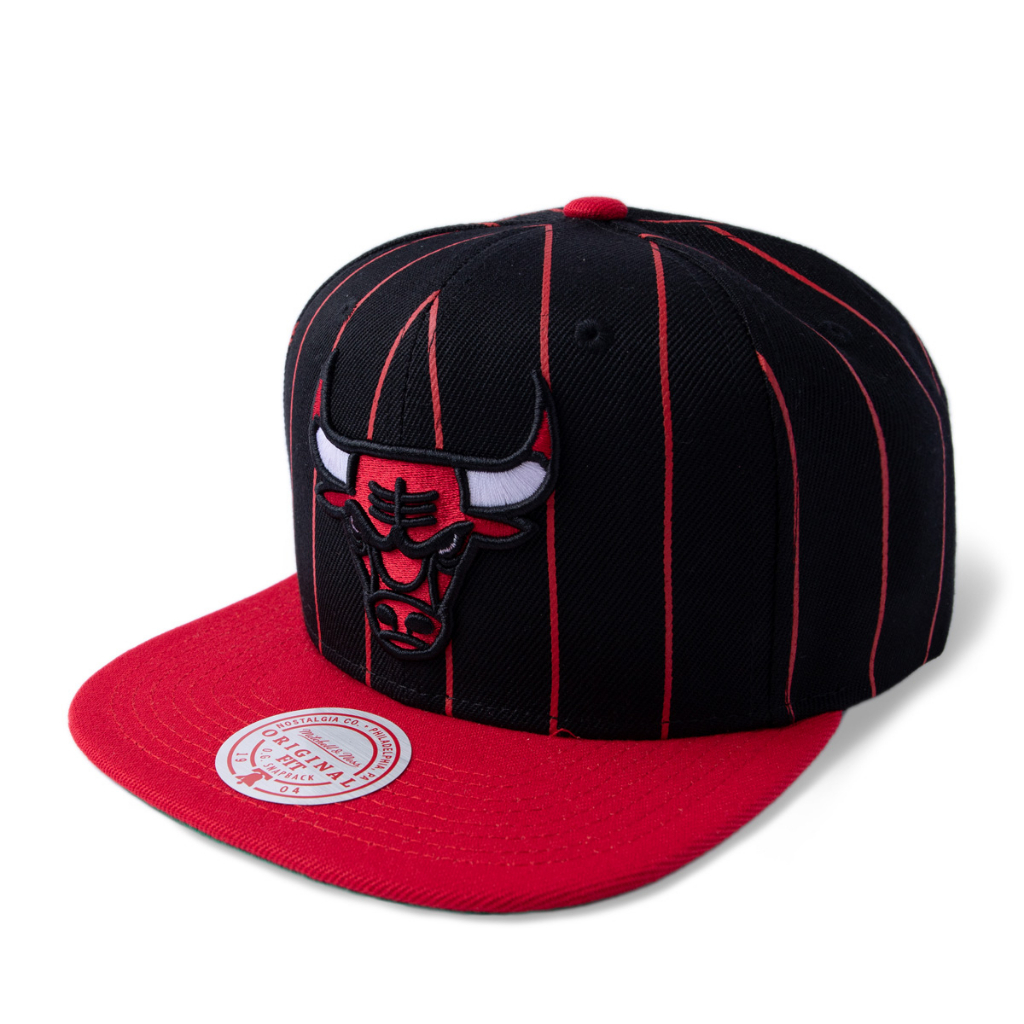 NBA Team Pin Snapback 公牛 黑紅