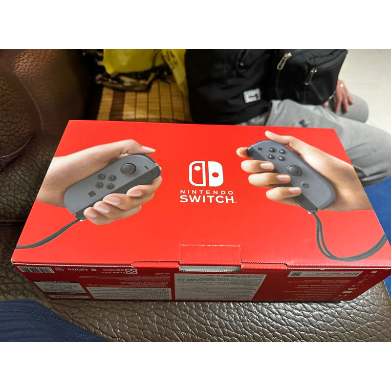 switch Nintendo 灰黑電力加強版