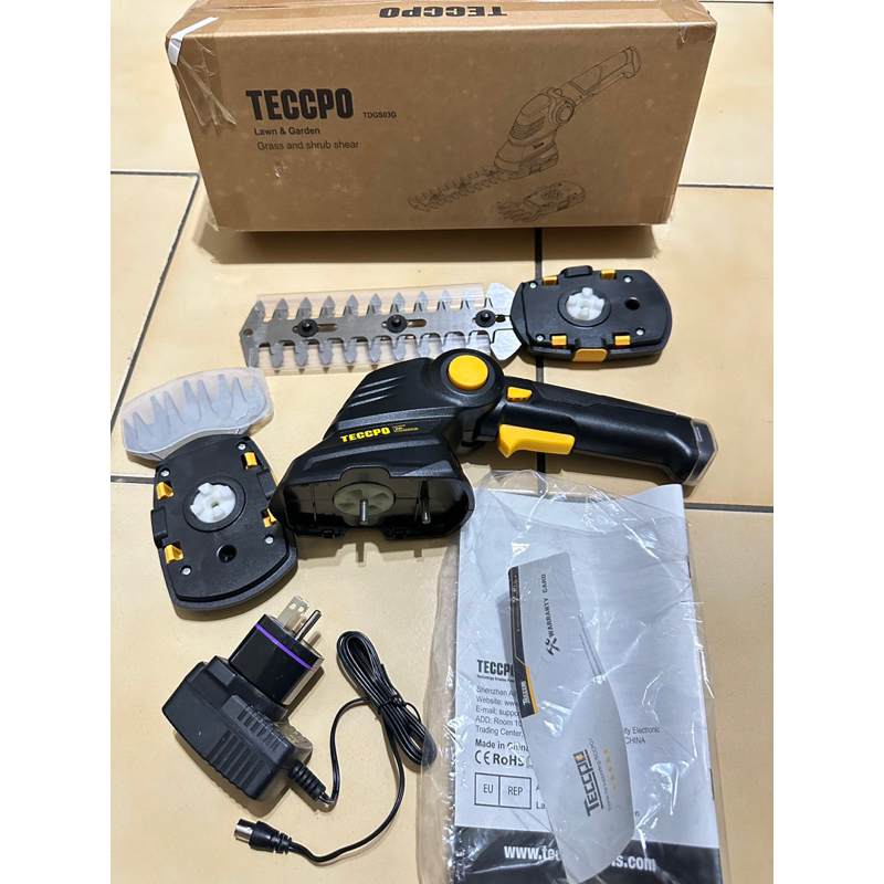 TECCPO 充電式剪草機 多功能電動剪草修籬機 7.2V 1.5Ah 灌木剪和綠籬修剪器