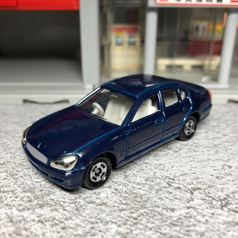 Tomica 31 Nissan cima