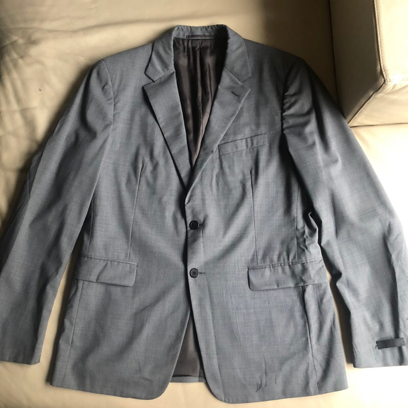 保證正品 Prada 灰色 成套 西裝 size 54 特價 (上衣 )