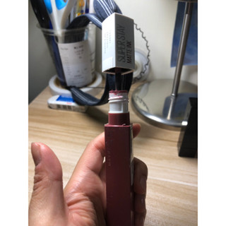 [二手] Maybelline 媚比琳- 超持久霧感液態唇膏#180革命家