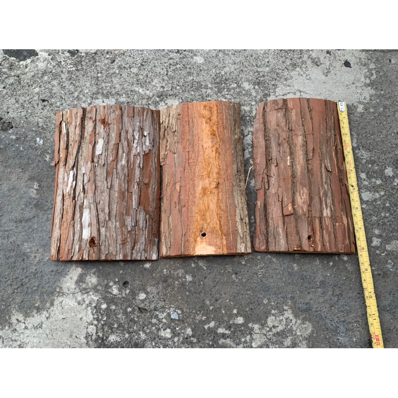 杉木裁切原木板，尺寸不一樣
