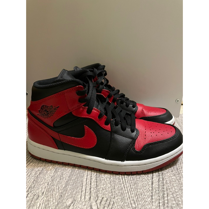 二手🖤❤️ 26.5cm AIR JORDAN 1 MID 黑紅 554724 074 男鞋 高筒鞋 高筒