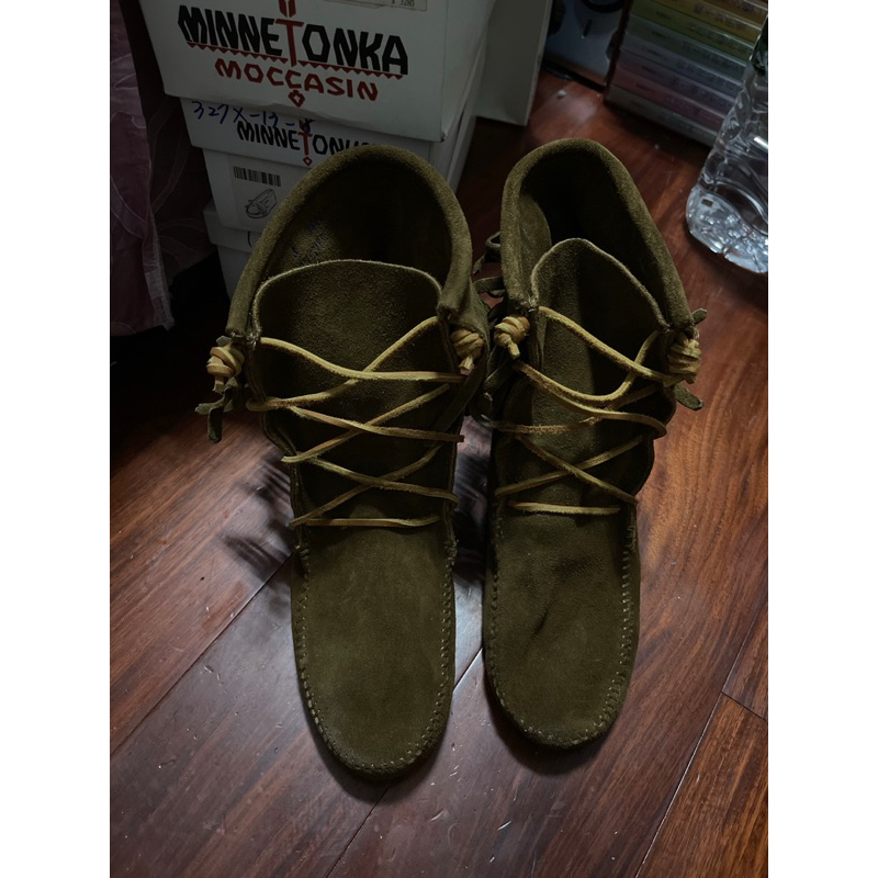 Minnetonka麂皮短靴8號