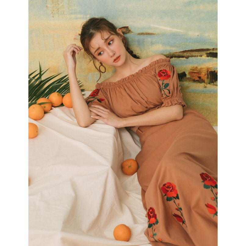 [S] Marjorie -羅蕾萊之歌玫瑰刺繡造型長裙+左心室