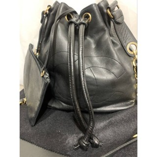 Chanel Vintage黑色水桶包