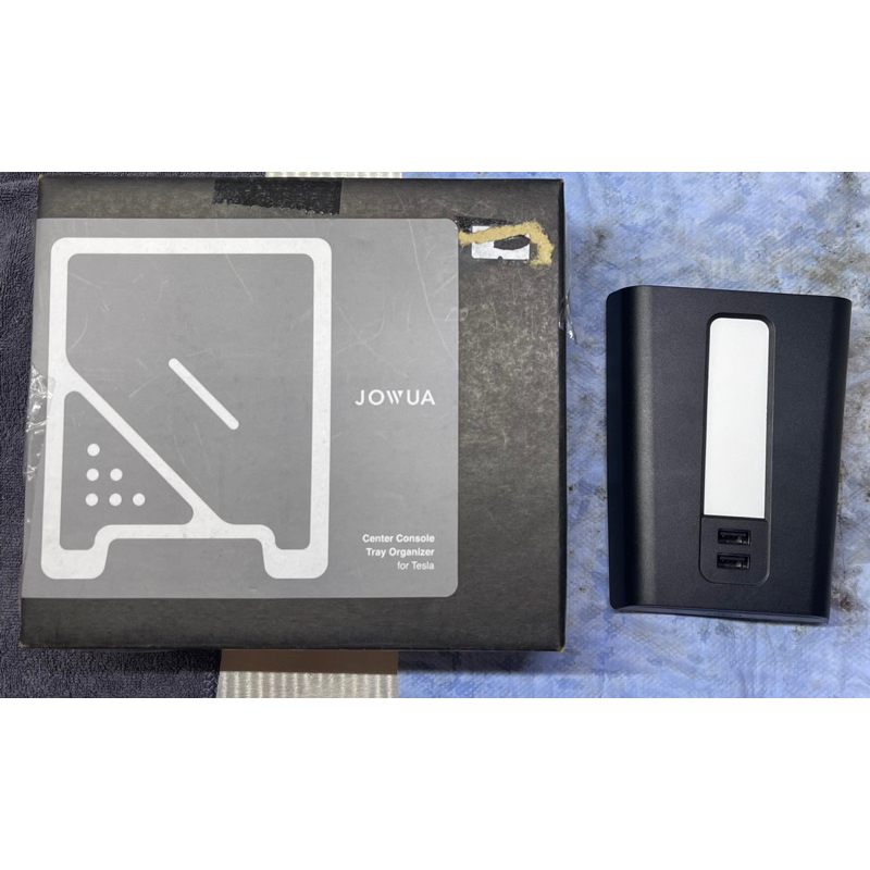 Tesla 特斯拉 model3,Y 用的Jowua USB hub + 置物盒