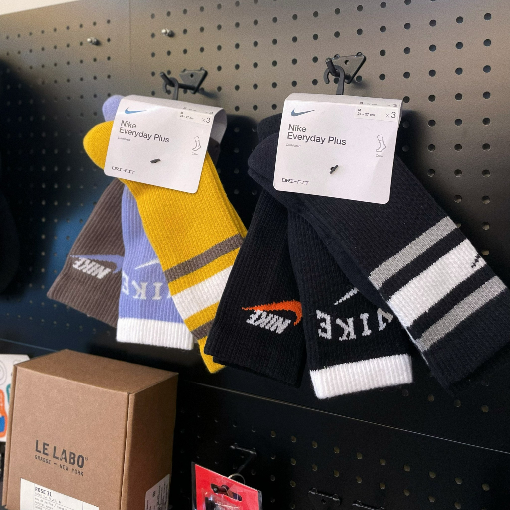 新款🔺Nike Socks 寶寶藍 芥末黃 咖啡 黑色 黑橘 條紋 棒球襪 襪子 長襪 小腿襪 三雙一組