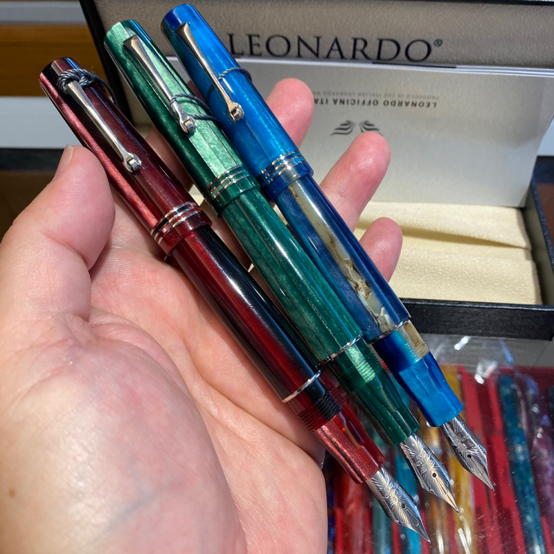 筆來筆趣》Leonardo Mz spaghetti千層麵 resin新光芒照耀尖La Fenice 鋼筆