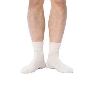【WIWI】自信紳士抑菌中筒除臭襪(米黃白 男M-L) MIT台灣製造 除臭抑菌 銀離子 光觸媒 襪子 紳士襪 中筒襪