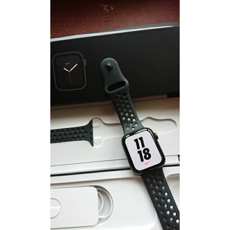 Apple Watch SE 第一代 GPS Nike版 44mm