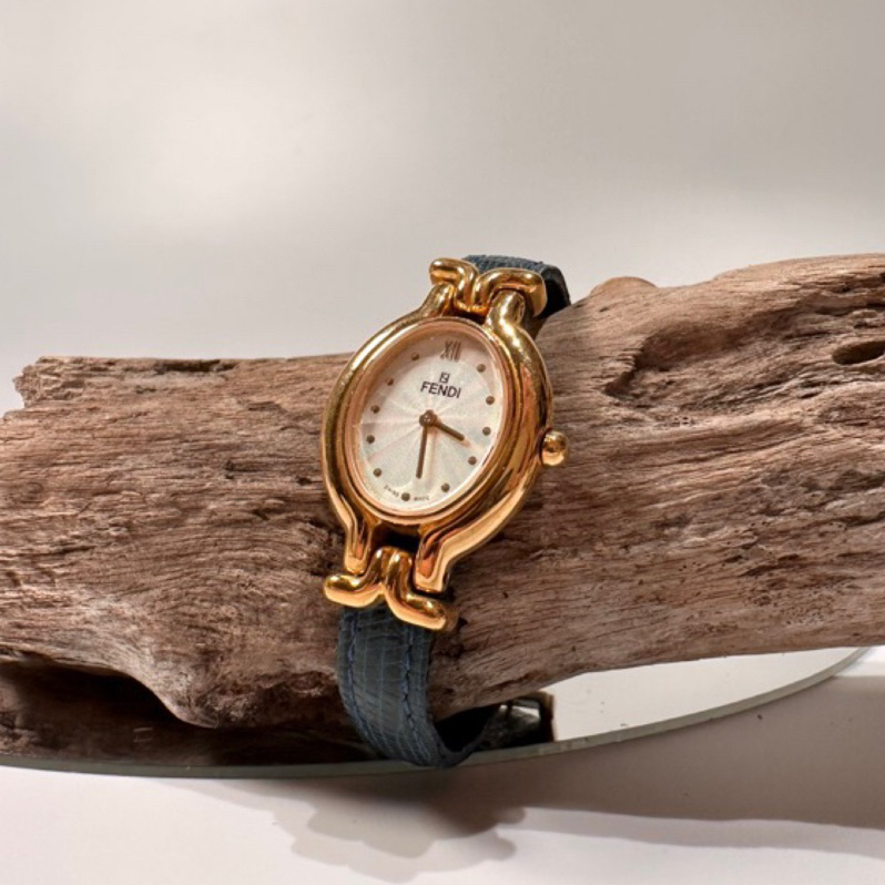 fendi vintage 日本二手 中古復古古董 金框皮革 手錶