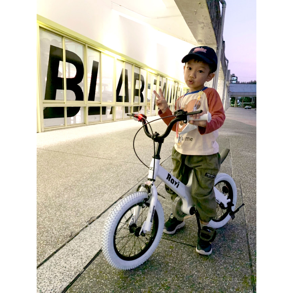 Ravi 日本兒童自行車14吋 鎂合金車身 童車 孩童自行車 4-5-6-7-8-9-10歲 兒童腳踏車 學步車 自行車
