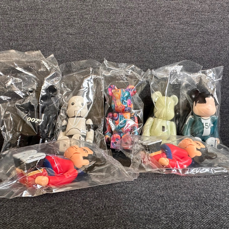 BE@RBRICK 100% 44代 確認款 全新未拆