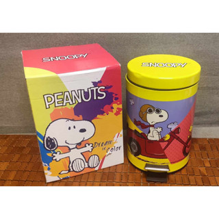 《周邊》【現貨】特賣 正版 景品 SNOOPY 史努比 掀蓋垃圾桶 腳踏垃圾桶 垃圾桶 金屬垃圾桶 置物桶 置物盒