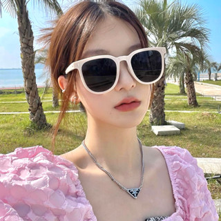 🕶️拾肆🕶️【霧面磨砂鉚釘摺疊掌上墨鏡】太陽眼鏡 可收納 無度數 ins風 眼鏡 時尚 流行 搭配 抗UV