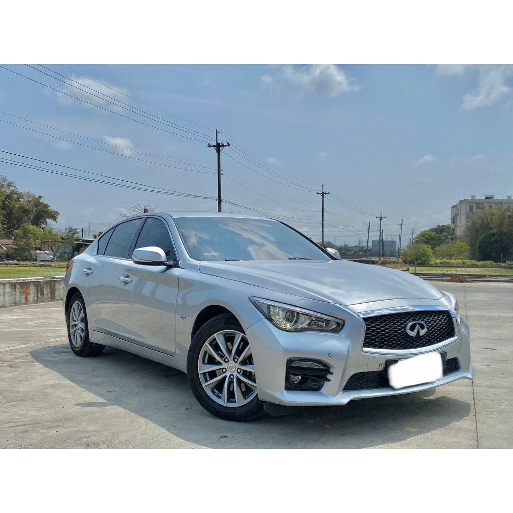 2015 Infiniti Q50 2.0 銀#強力過件99%、#可全額貸、#超額貸、#車換車結清