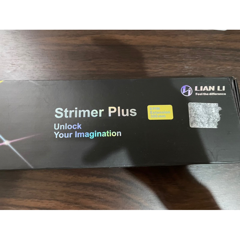 聯力 Strimer Plus 2x8Pin RGB延長線