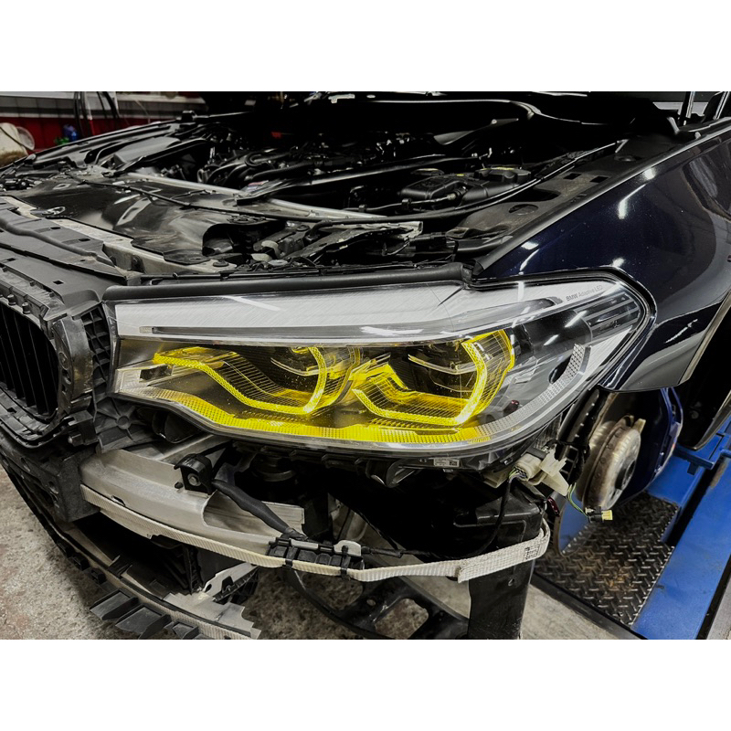 沃克國際-BMW G30 F90M5高階檸檬黃CSL樣式日行燈模組