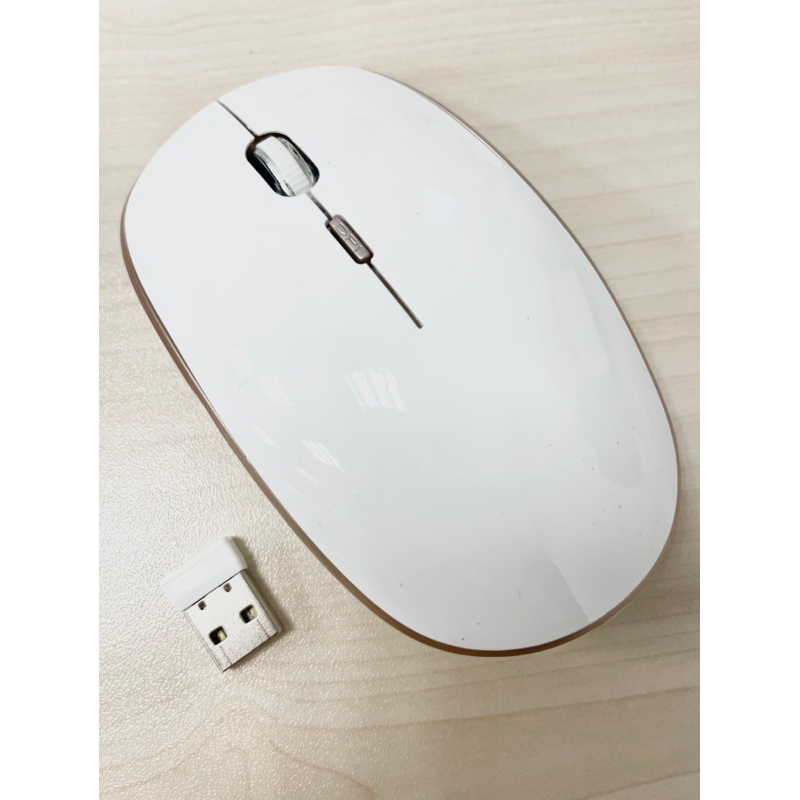 USB2.4G 無線滑鼠 有線鍵盤 白色（二手）