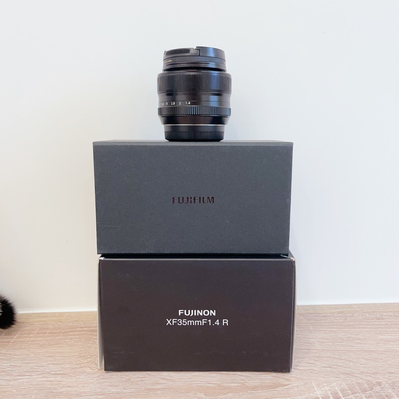 美品】 FUJIFILM FUJINON XF35mm F1.4 R-