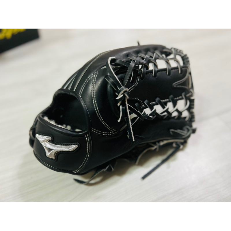 Mizuno 12.5'' Supreme Series Fastpitch Glove, White - Yahoo Shopping