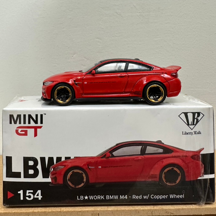泡泡TOYS MINI GT 154 BMW M4 紅色 絕版車款