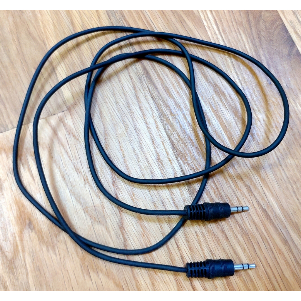3.5mm 音源線 AUX 公對公 連接線 適用 手機 耳機 喇叭 汽車音響 長度1.5米