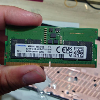(僅使用不到63小時)SAMSUNG三星NB-DDR5 4800-8G筆記型記憶體內建PMIC電源管理晶片