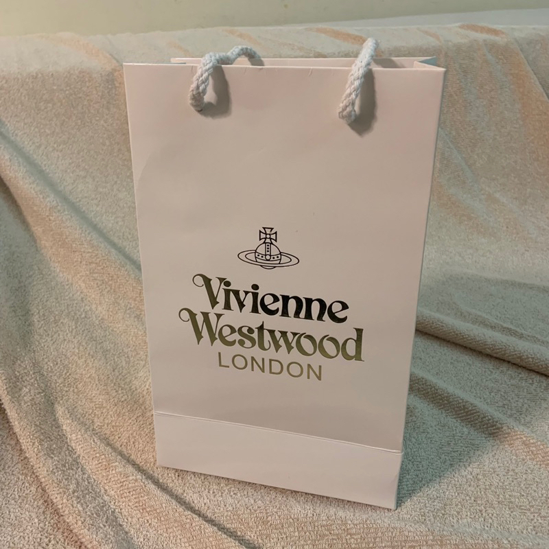 Vivienne Westwood 軟羊皮鋼印黑色三折短夾 全新正品