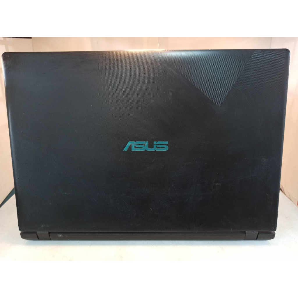 41●ASUS 華碩 X560U i7-8550U 15.6吋 獨顯GTX1050 雙硬碟 二手 筆電&lt;阿旺電腦&gt;