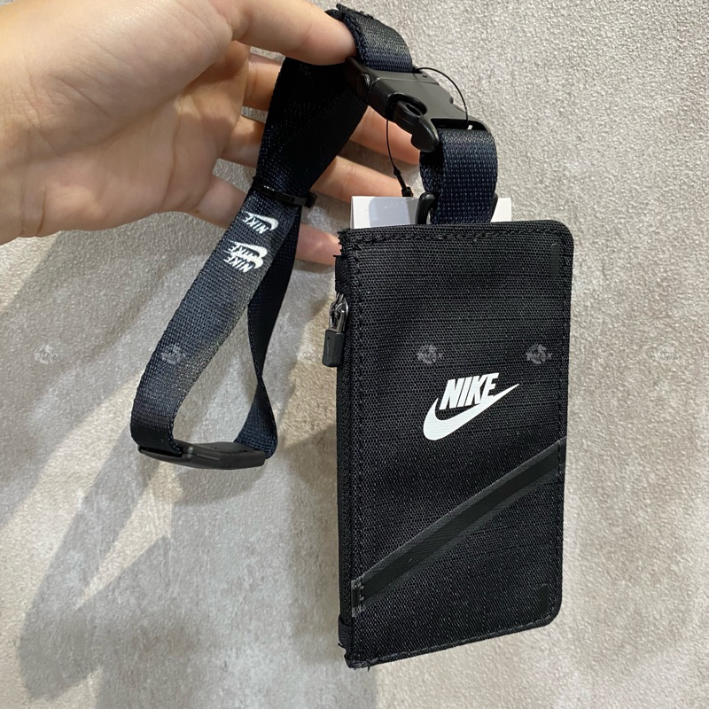 【全能MAX】Nike ID ZIP 識別證帶包 證件帶 工作證吊帶 悠遊卡夾 黑色 N1004119091OS