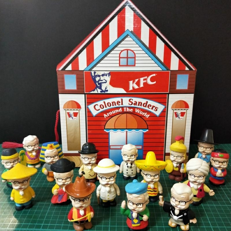 【KFC肯德基爺爺環遊世界公仔】整組16隻（含KFC外盒)