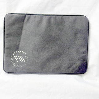 筆電保護包 筆電袋 平板袋 平板包 保護防撞袋 【灰色】長36寬 26 厚1.5 平量公分