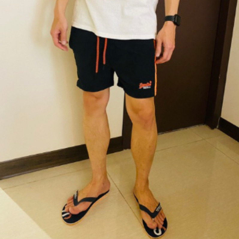 SUPERDRY 極度乾燥 正品 運動褲 短褲 沙灘褲 🏖️ 游泳 夏日 亮眼 帥氣 百搭 黑橘色M號 S號XS號