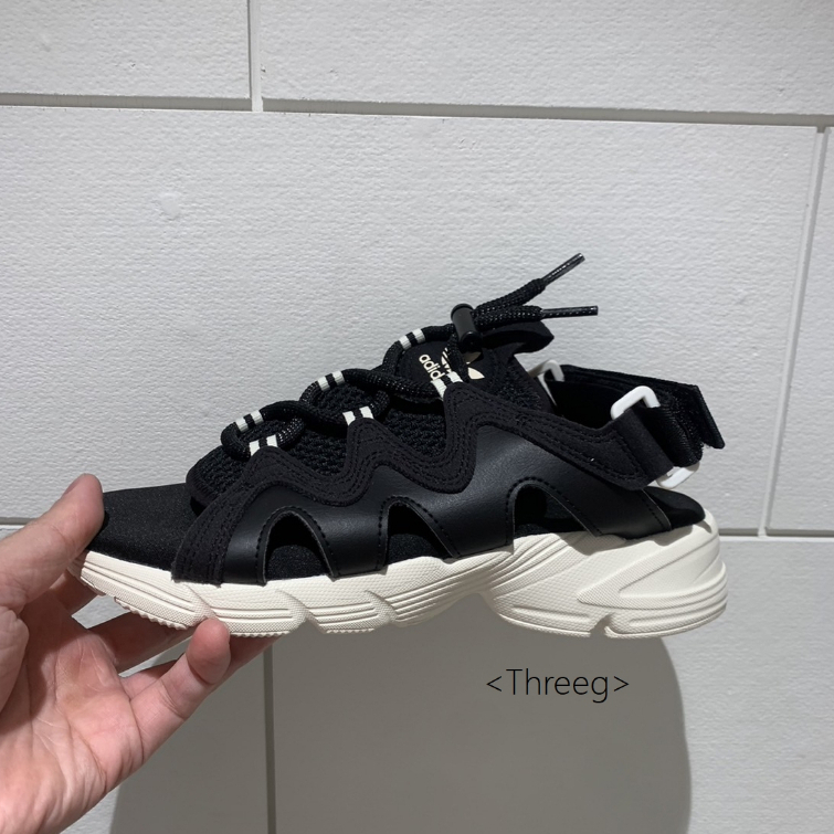 Threeg💫ADIDAS OG ASTIR 涼鞋 露營 記憶軟底 柔軟避震 皮革 麂皮 網布 黑白 女款 HP9569