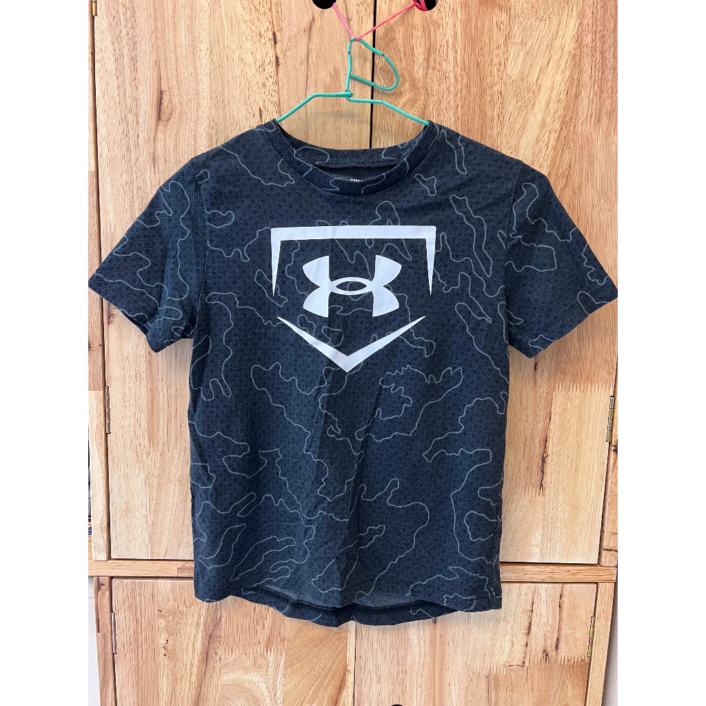 【自售】二手 保存良好 UA under armour 男童 童裝 棉質 上衣 運動衣 運動服 籃球服 SC