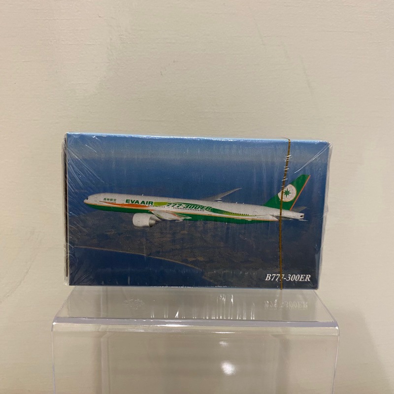 （全新現貨）長榮航空 EVA Air B777-300ER 飛機 紀念 撲克牌 收藏 桌遊買4副 可以蝦皮店到店免運費！