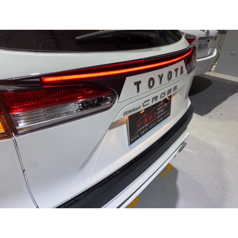 九七八汽車精品 Toyota Corolla Cross 貫穿尾燈 導光尾燈 直上免修改！