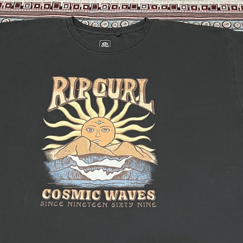 澳洲品牌 RipCurl 太陽神 印花 圓領 短袖T恤