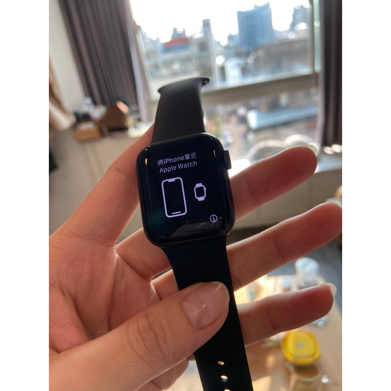 二手 Apple Watch SE GPS 2022 40mm（9成新）